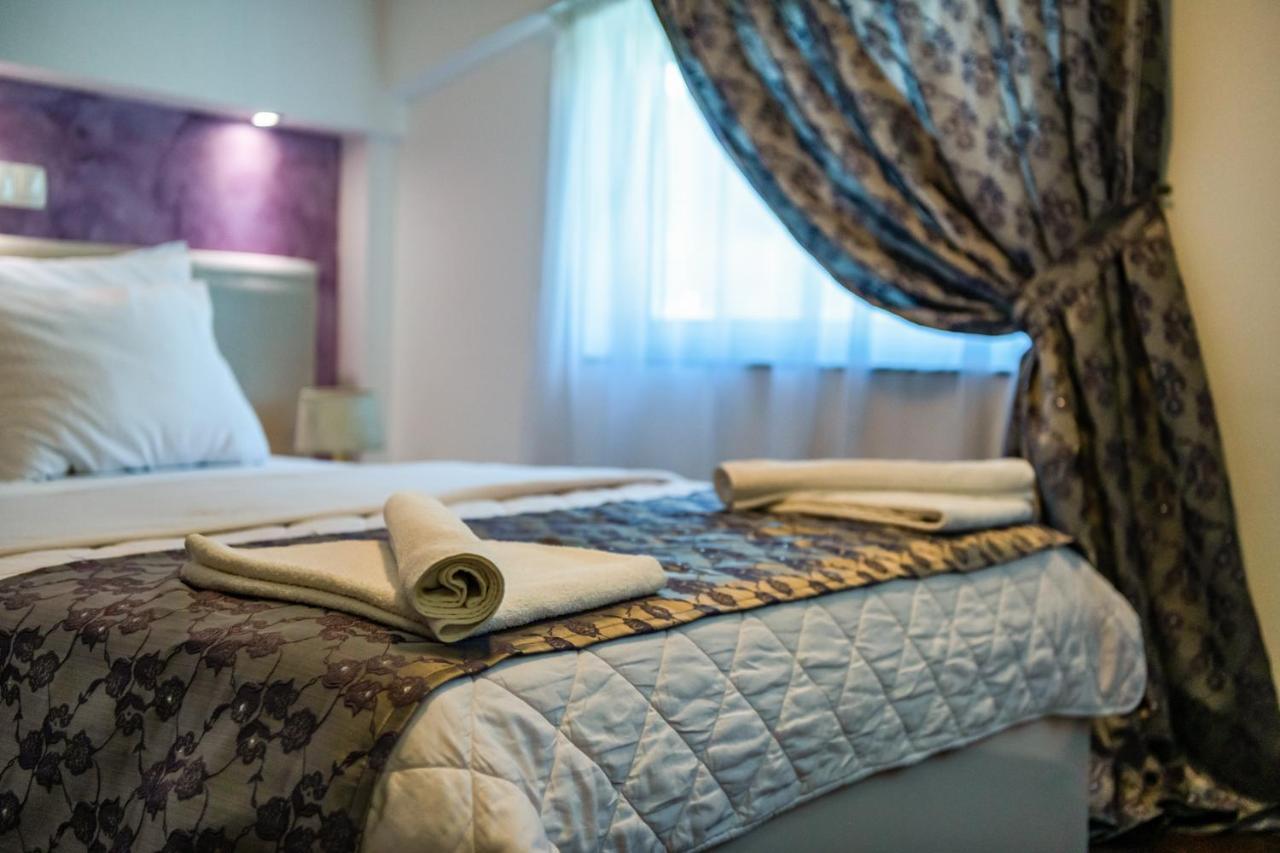 Hotel Oasis Gnojnice Bagian luar foto