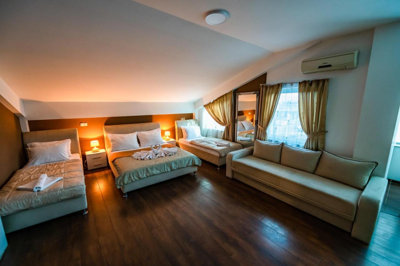Hotel Oasis Gnojnice Bagian luar foto