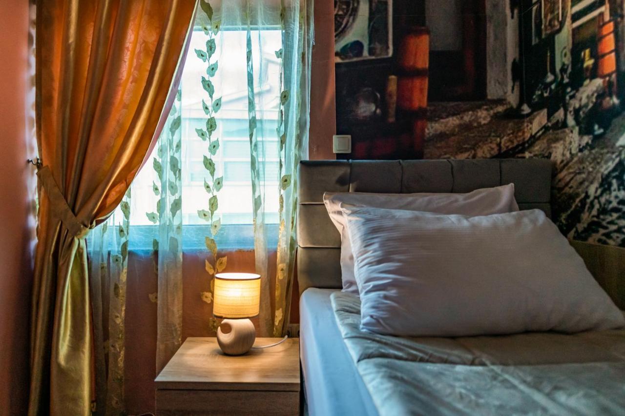 Hotel Oasis Gnojnice Bagian luar foto