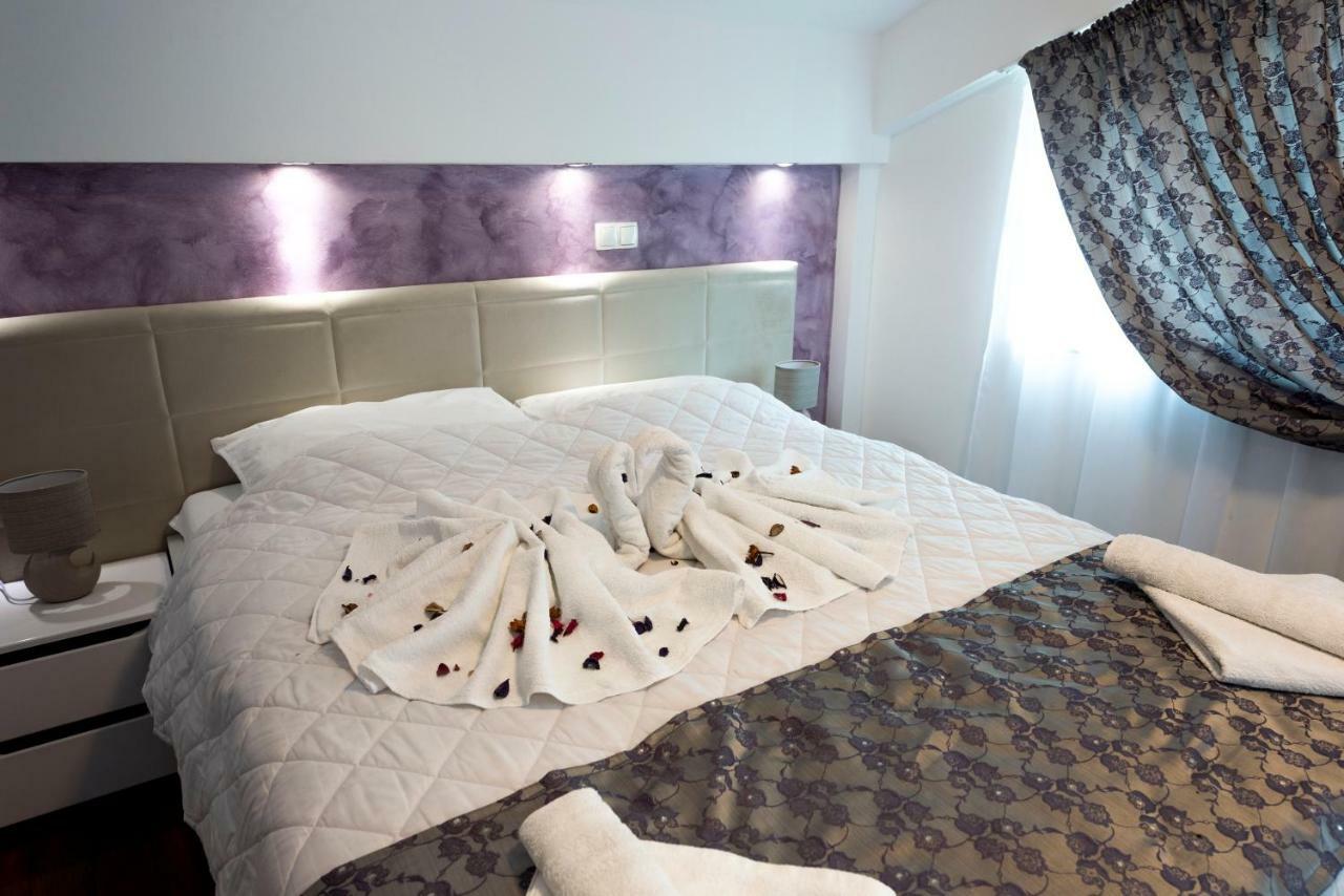 Hotel Oasis Gnojnice Bagian luar foto